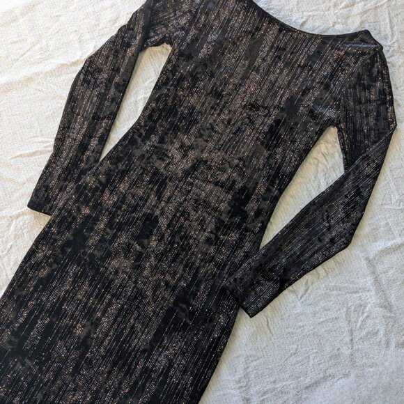 Dress - Picture 5 of 7